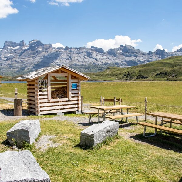 22 Sommer SMF Feuerstelle Schnuer ym 03 bearbeitet web jpg