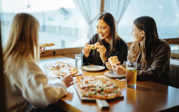 Frutt Entdecken Winter Schlitteln Pizza Content