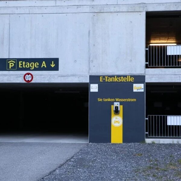 NA9 A5218 1024x683 jpg