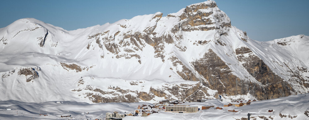 Frutt Planen Buchen Winter Saisonkarte Footer